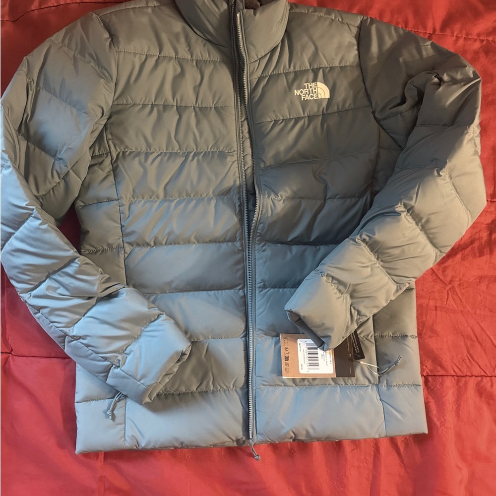 The North Face Men's Aqua Puffer Jacket - Picture 2 of 8